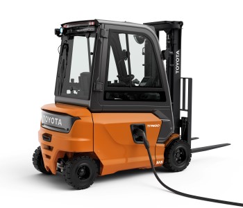 Toyota Traigo48 -4-pyöräisen trukin li-ion latauskaapeli