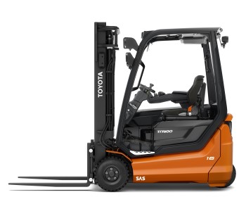 Toyota Traigo48 3-pyöräinen trukki sivusuunnasta kuvattuna