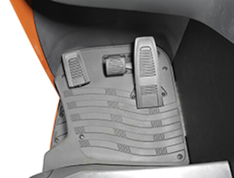 Polkimet kuin autossa