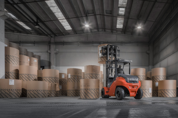 Toyota Traigo80 9FBM70T Toyota Traigo80 9FBM70T